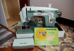 sewingmachine-new home 532