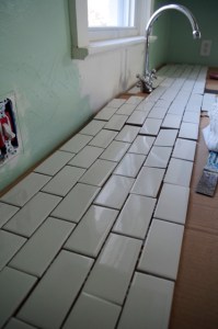 delay-backsplash-layout